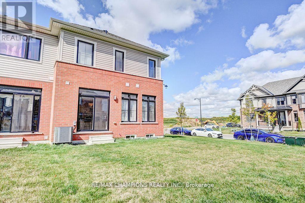 216 Newman Drive, Cambridge, Ontario  N1S 4Y6 - Photo 28 - X12458352