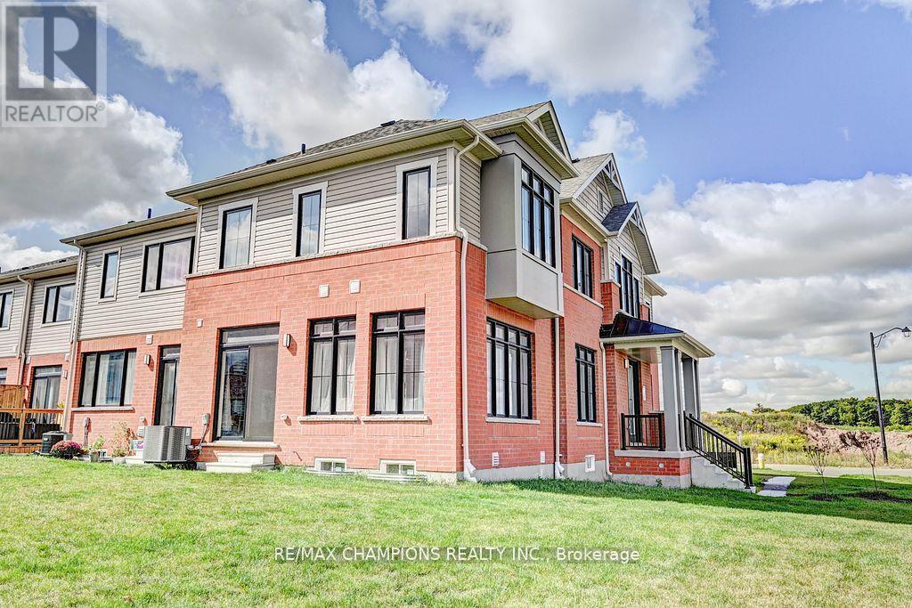 216 Newman Drive, Cambridge, Ontario  N1S 4Y6 - Photo 31 - X12458352