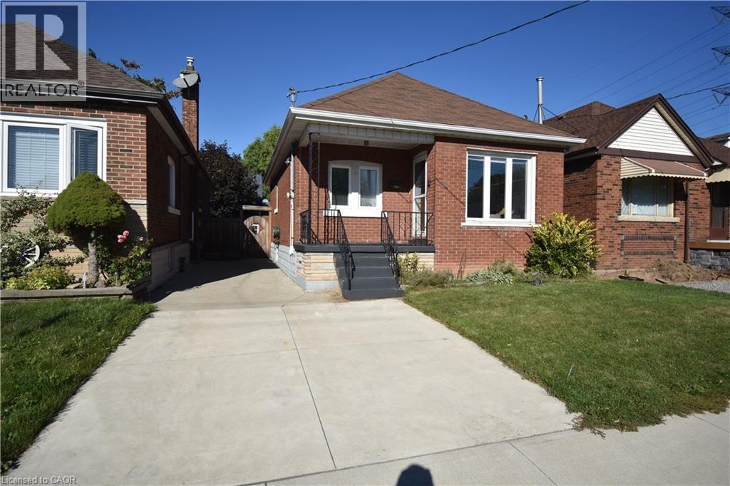 545 Roxborough Avenue, Hamilton, Ontario  L8H 1R6 - Photo 2 - 40777158