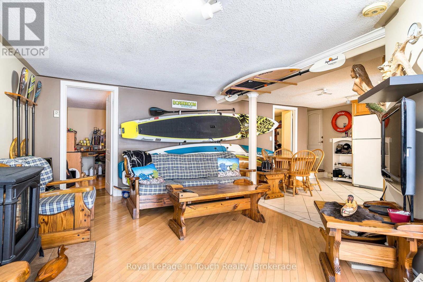 8 Tiny Beaches Road S, Tiny, Ontario  L0L 2J0 - Photo 35 - S12458373
