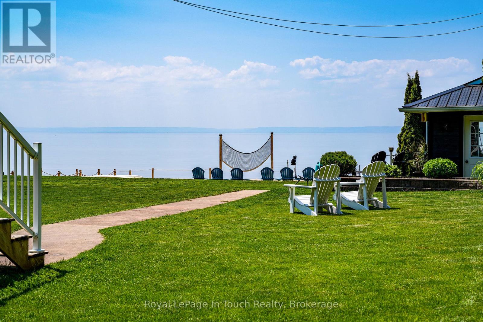 8 Tiny Beaches Road S, Tiny, Ontario  L0L 2J0 - Photo 42 - S12458373