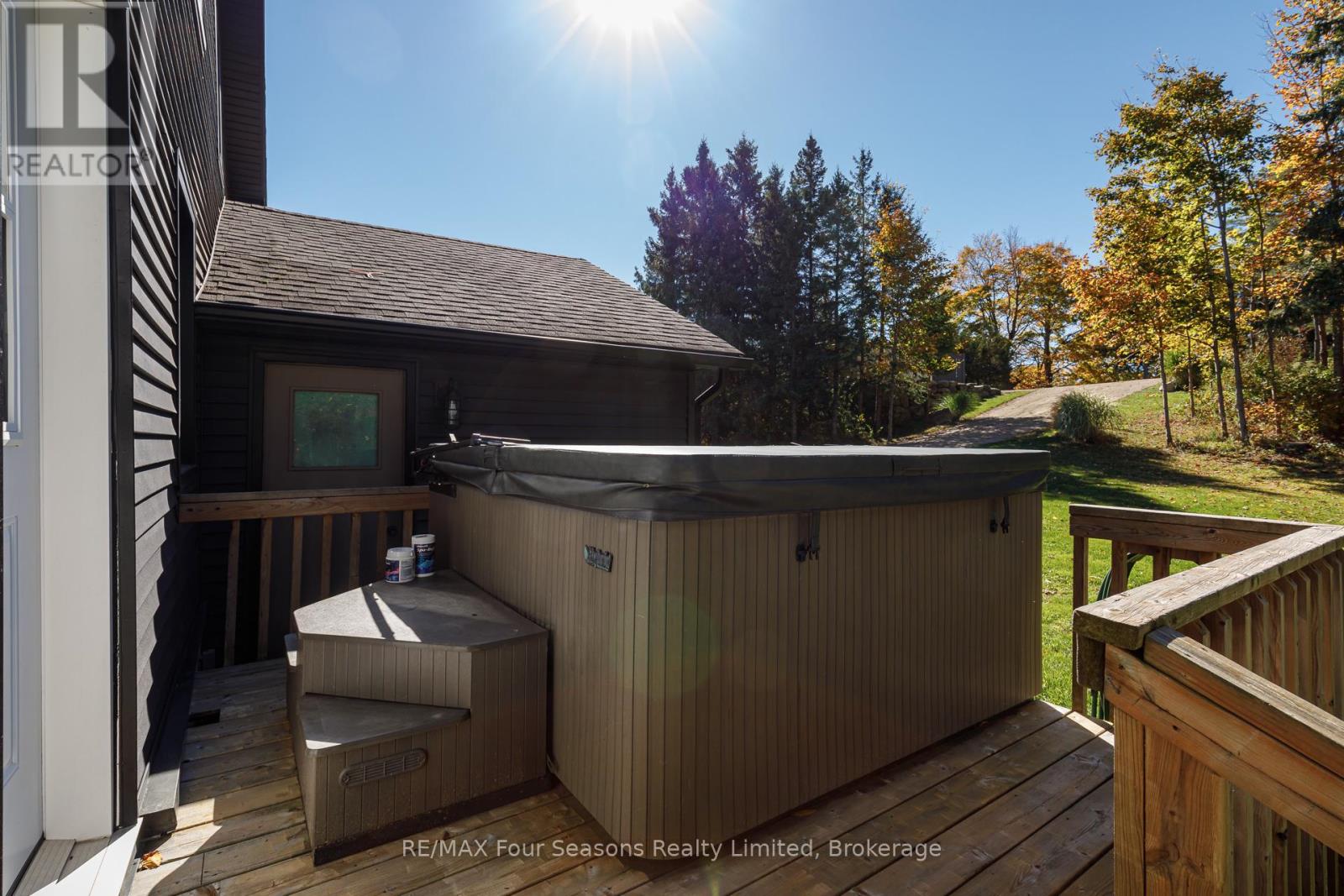 686267 19 Side Road, Grey Highlands, Ontario  N4L 1W7 - Photo 35 - X12458368
