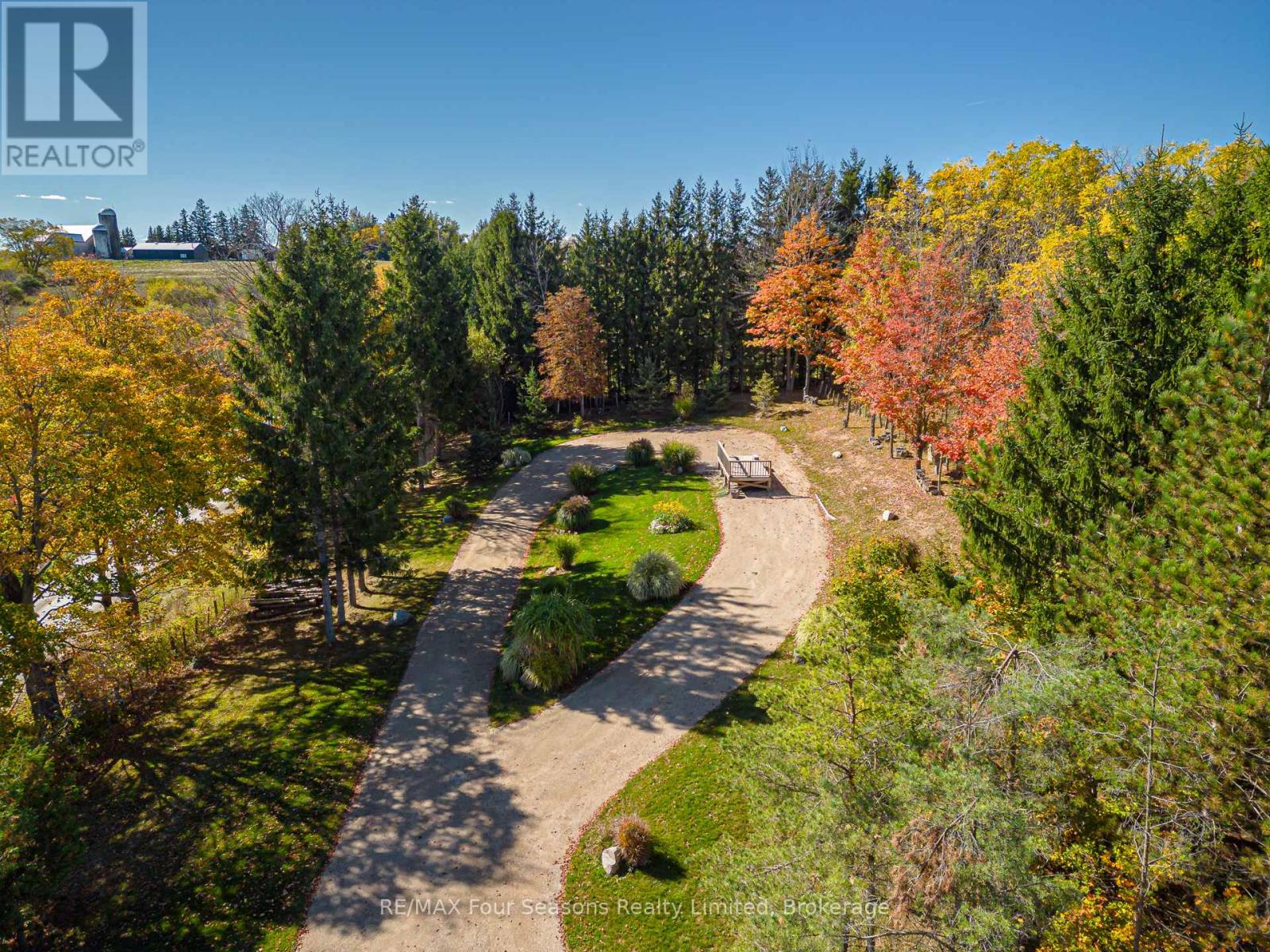 686267 19 Side Road, Grey Highlands, Ontario  N4L 1W7 - Photo 40 - X12458368