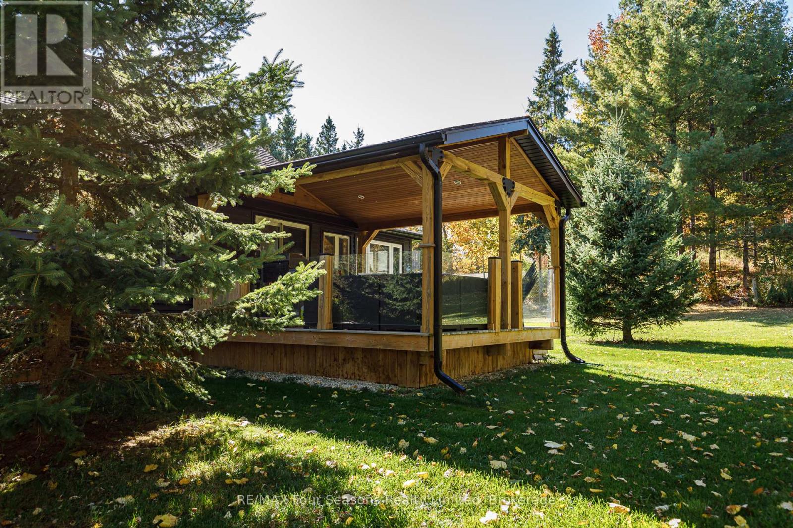 686267 19 Side Road, Grey Highlands, Ontario  N4L 1W7 - Photo 44 - X12458368