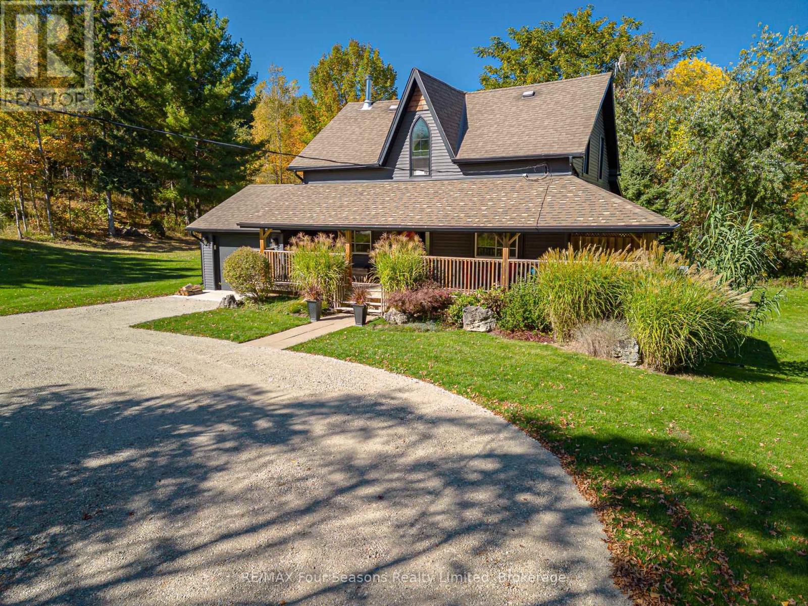 686267 19 Side Road, Grey Highlands, Ontario  N4L 1W7 - Photo 7 - X12458368