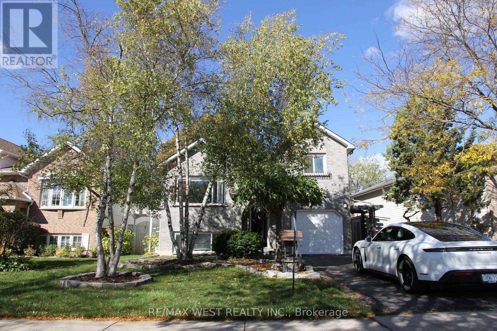 852 Beatrice Street E, Oshawa, Ontario  L1K 2H7 - Photo 2 - E12457877