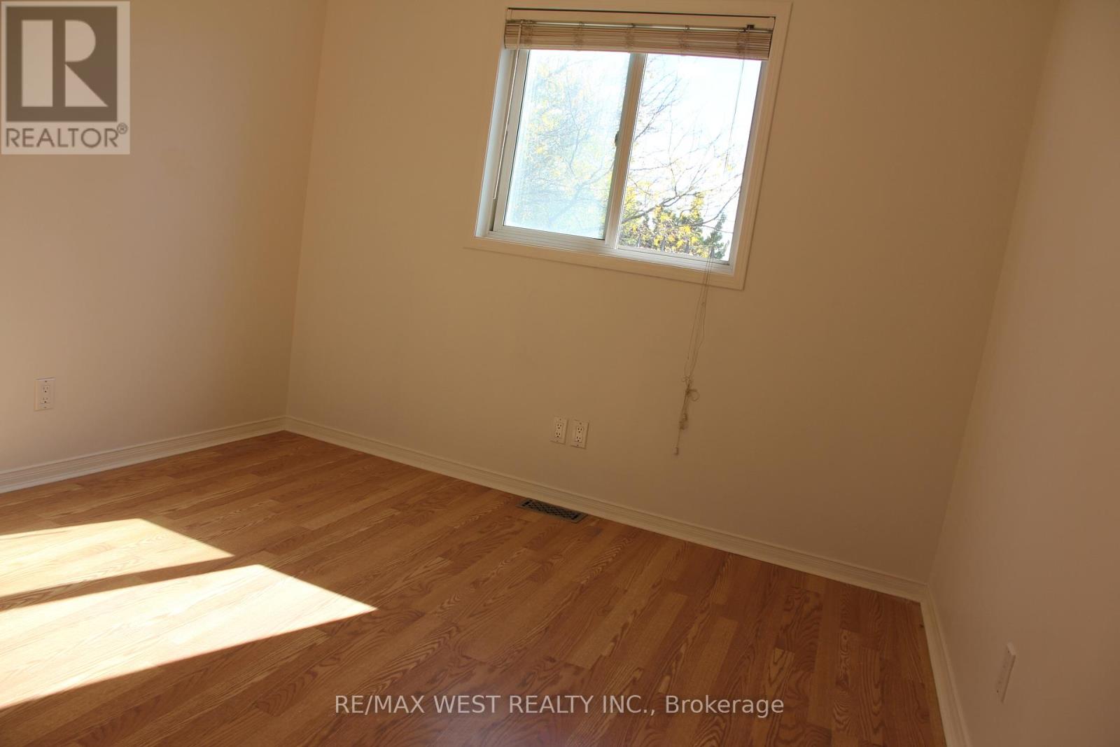 852 Beatrice Street E, Oshawa, Ontario  L1K 2H7 - Photo 12 - E12457877