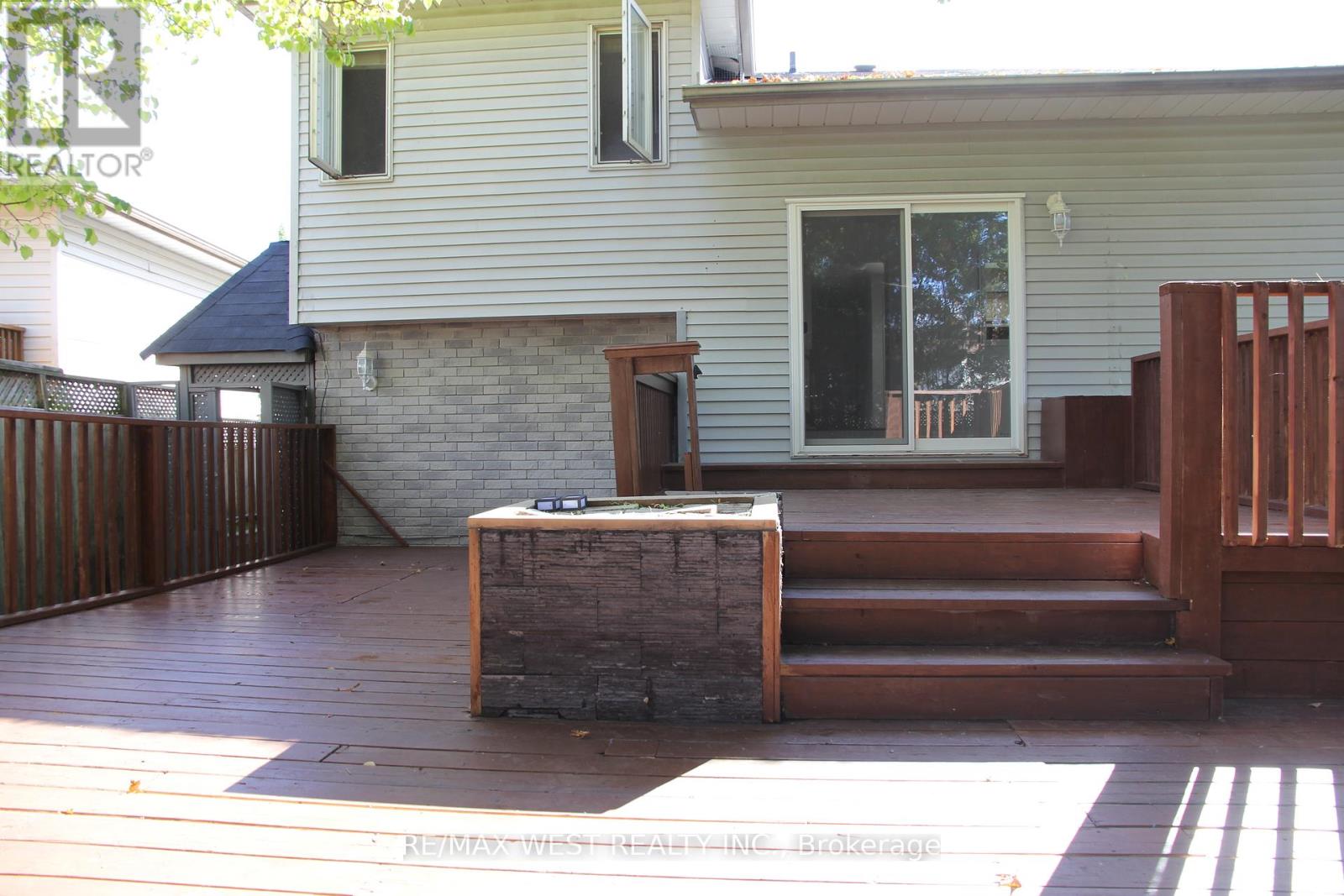 852 Beatrice Street E, Oshawa, Ontario  L1K 2H7 - Photo 25 - E12457877