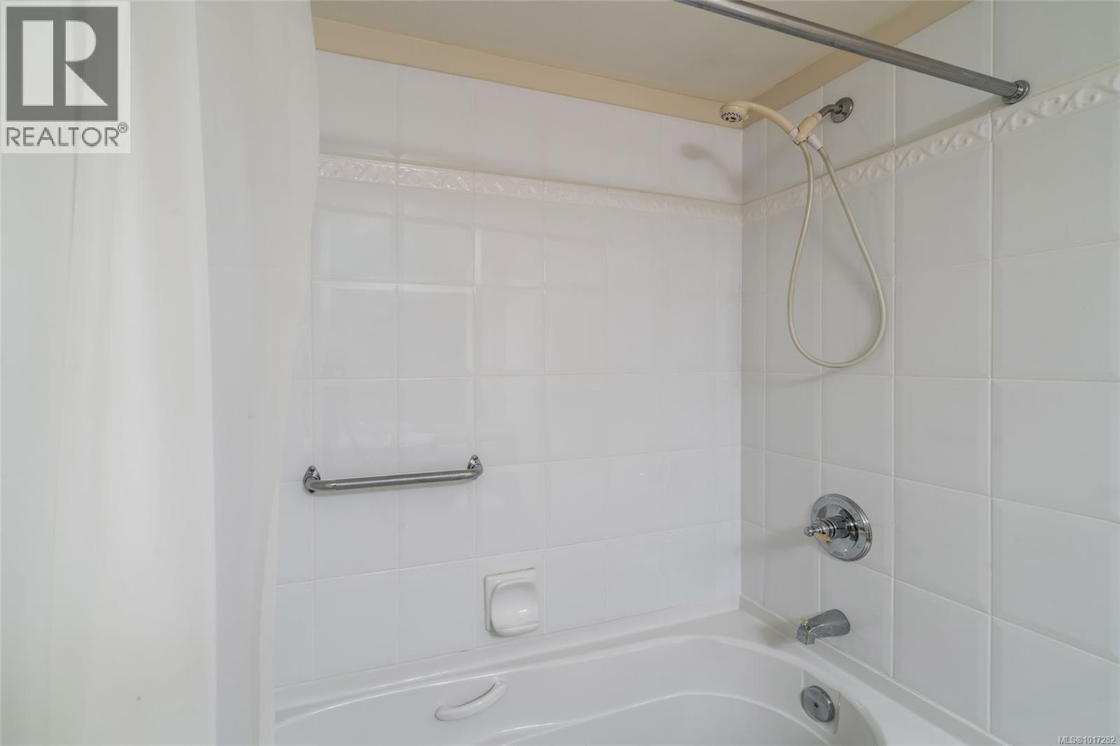 209 5620 Edgewater Lane, Nanaimo, British Columbia  V9T 6K1 - Photo 30 - 1017282