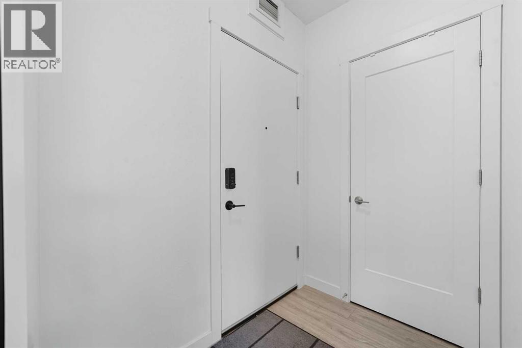 412, 4160 Norford Avenue Nw, Calgary, Alberta  T3B 6L8 - Photo 5 - A2258966