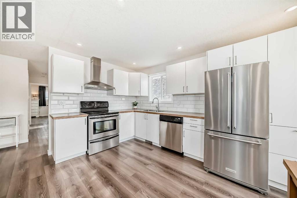 48 Mardale Crescent Ne, Calgary, Alberta  T2A 3V5 - Photo 5 - A2260952