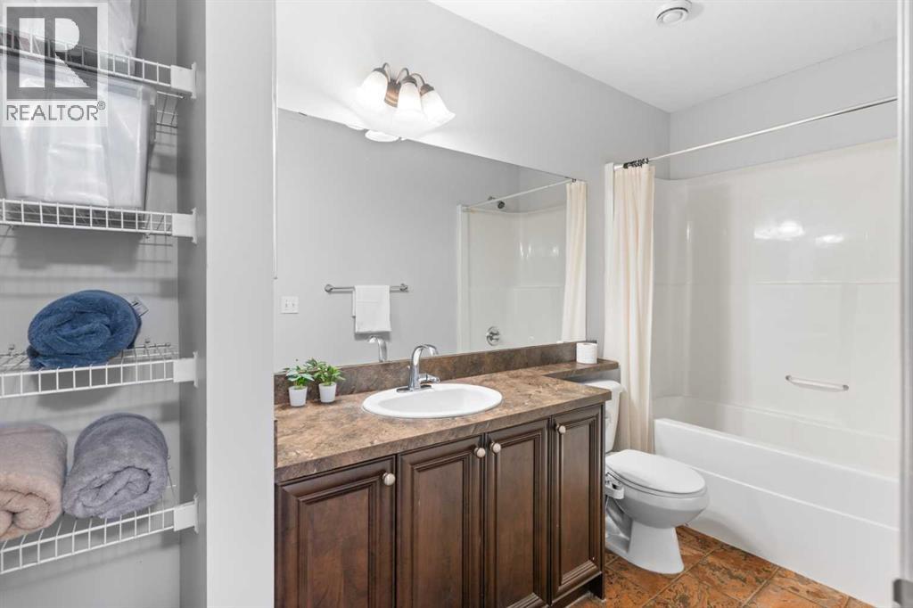 202, 151 Panatella Landing Nw, Calgary, Alberta  T3K 0K8 - Photo 8 - A2263075