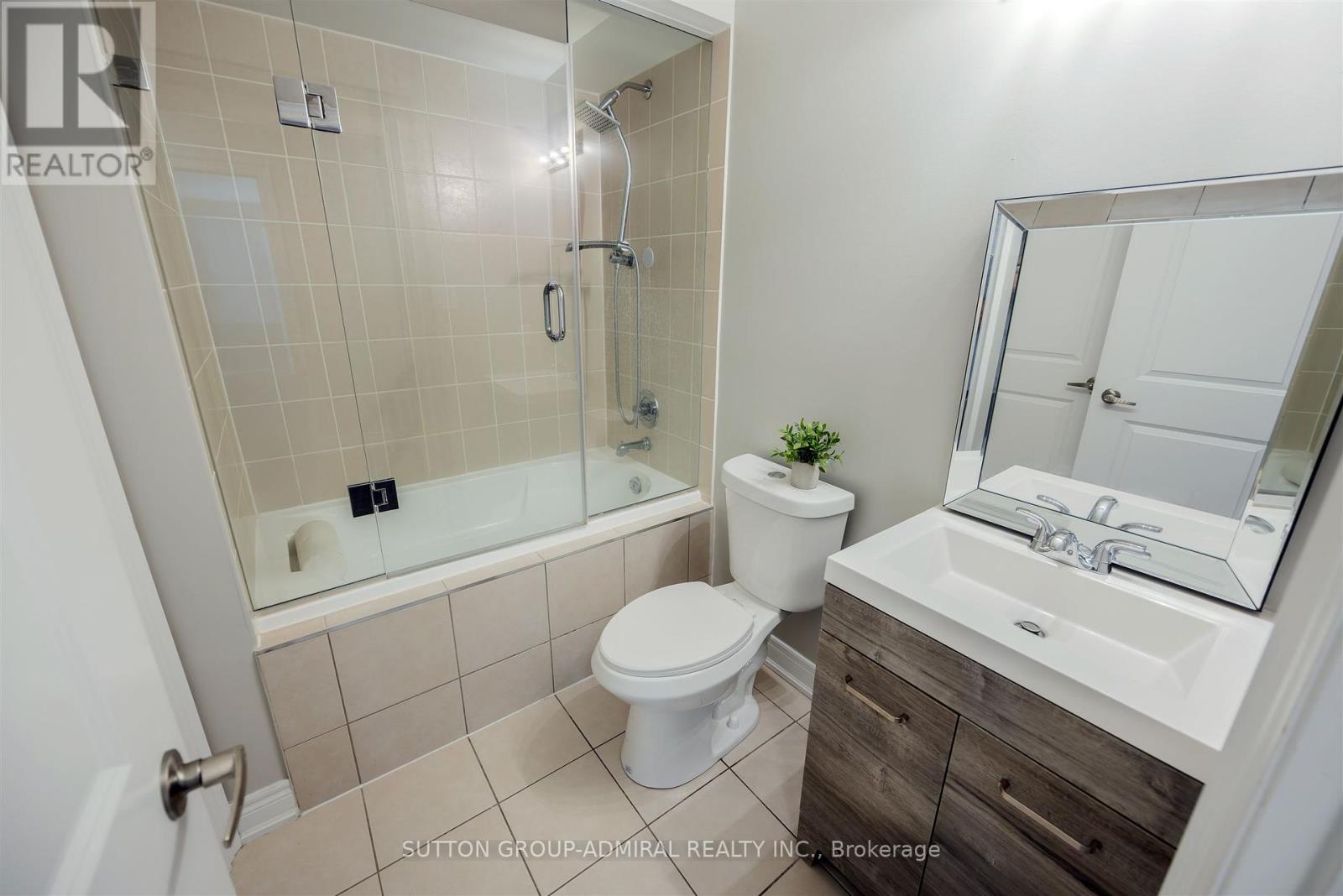 22 James Bowman Court, King, Ontario  L7B 0A2 - Photo 31 - N12458376
