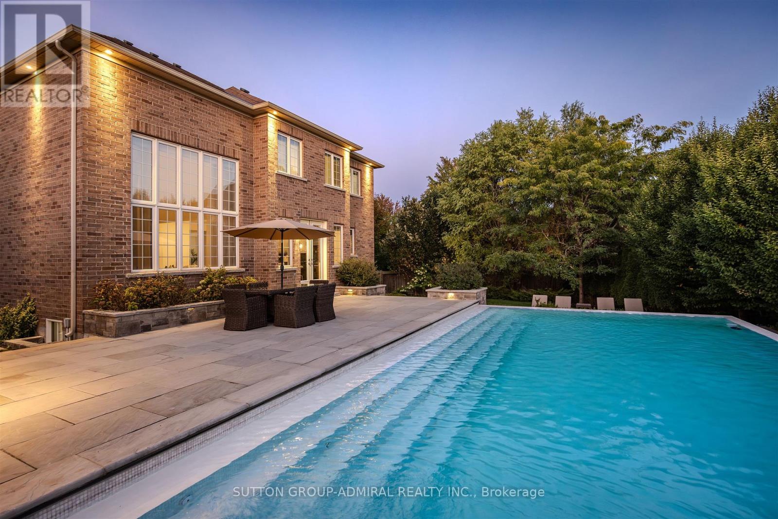 22 James Bowman Court, King, Ontario  L7B 0A2 - Photo 48 - N12458376