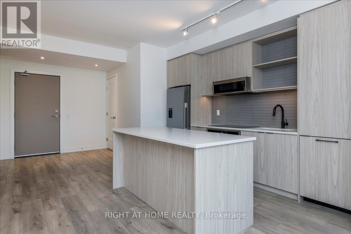 517 - 185 Dunlop Street E, Barrie, Ontario  L4M 0L7 - Photo 4 - S12458364