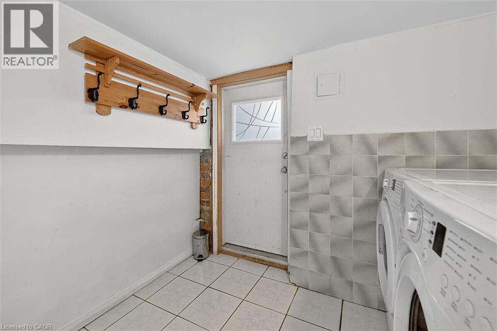 690 Dufferin Street, Toronto, Ontario  M6K 1B5 - Photo 31 - 40778468
