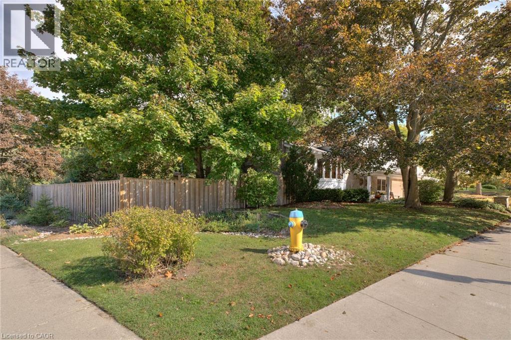 120 Mayfield Avenue, Waterloo, Ontario  N2J 3S2 - Photo 4 - 40777960