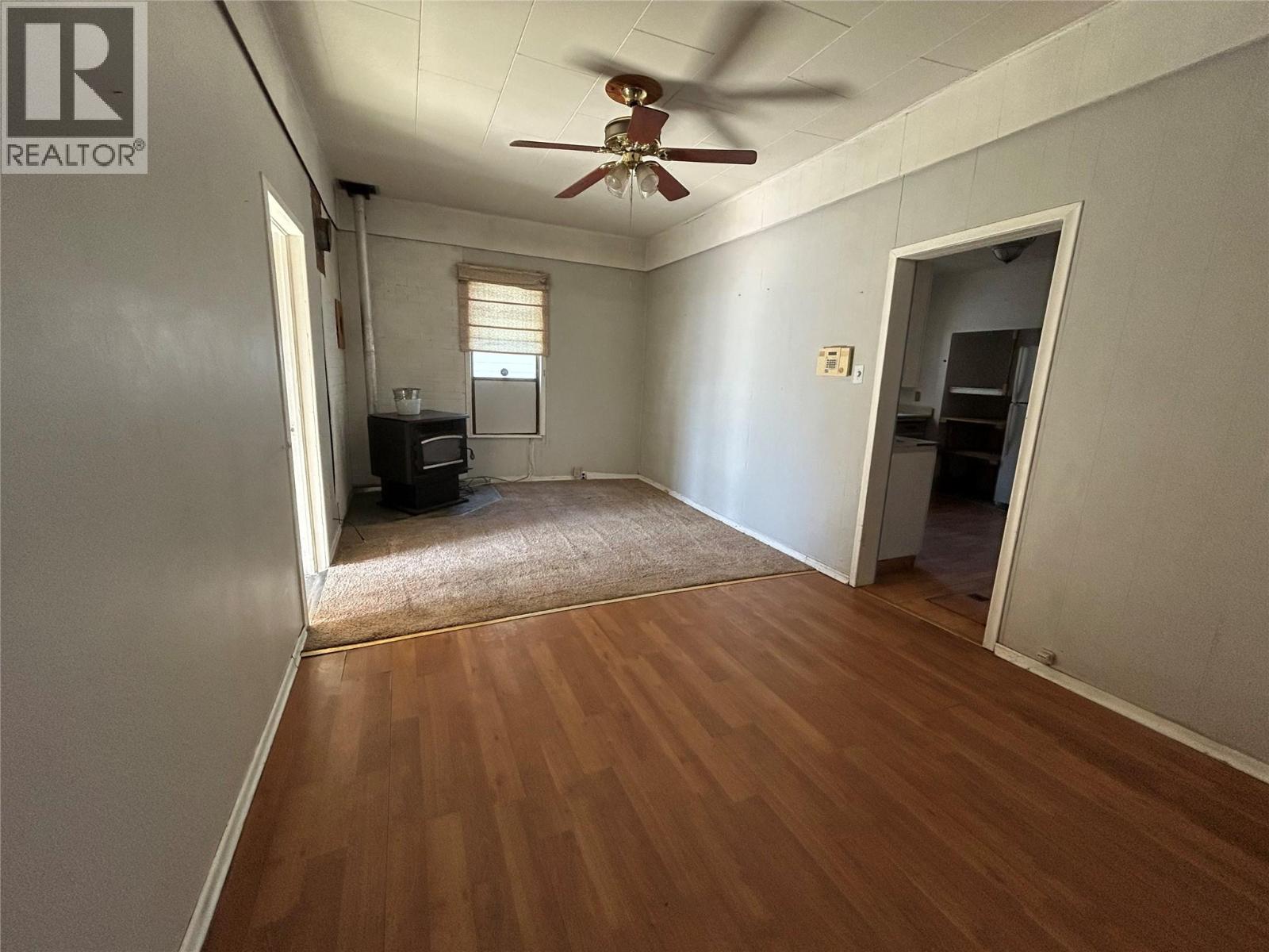 357 75th Avenue, Grand Forks, British Columbia  V0H 1H0 - Photo 2 - 10365224