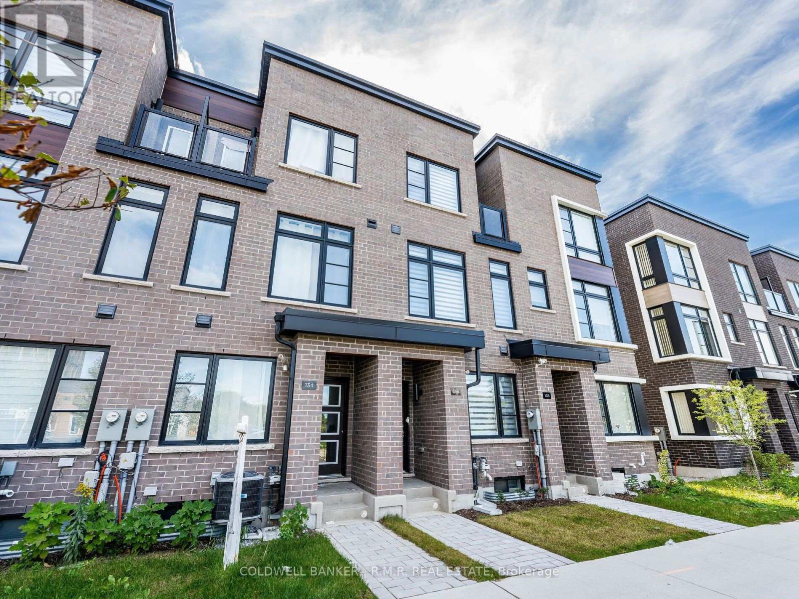 136 Brockley Drive, Toronto, Ontario  M1P 3C1 - Photo 1 - E12458394