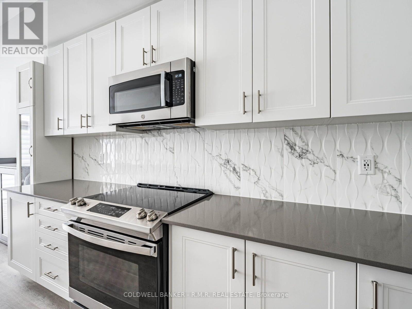 136 Brockley Drive, Toronto, Ontario  M1P 3C1 - Photo 18 - E12458394