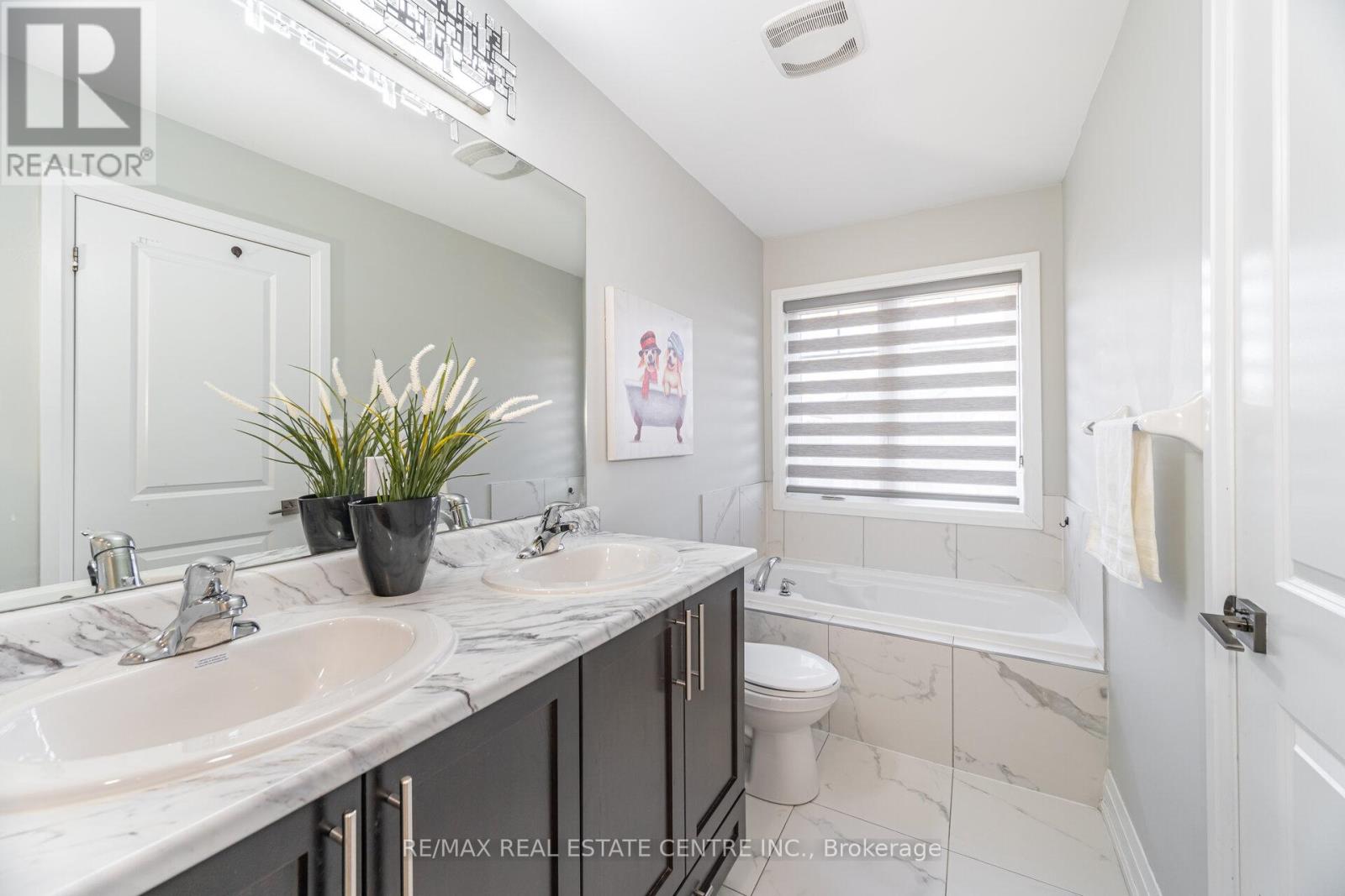 73 Brushwood Drive, Brampton, Ontario  L6Y 6J4 - Photo 27 - W12458363