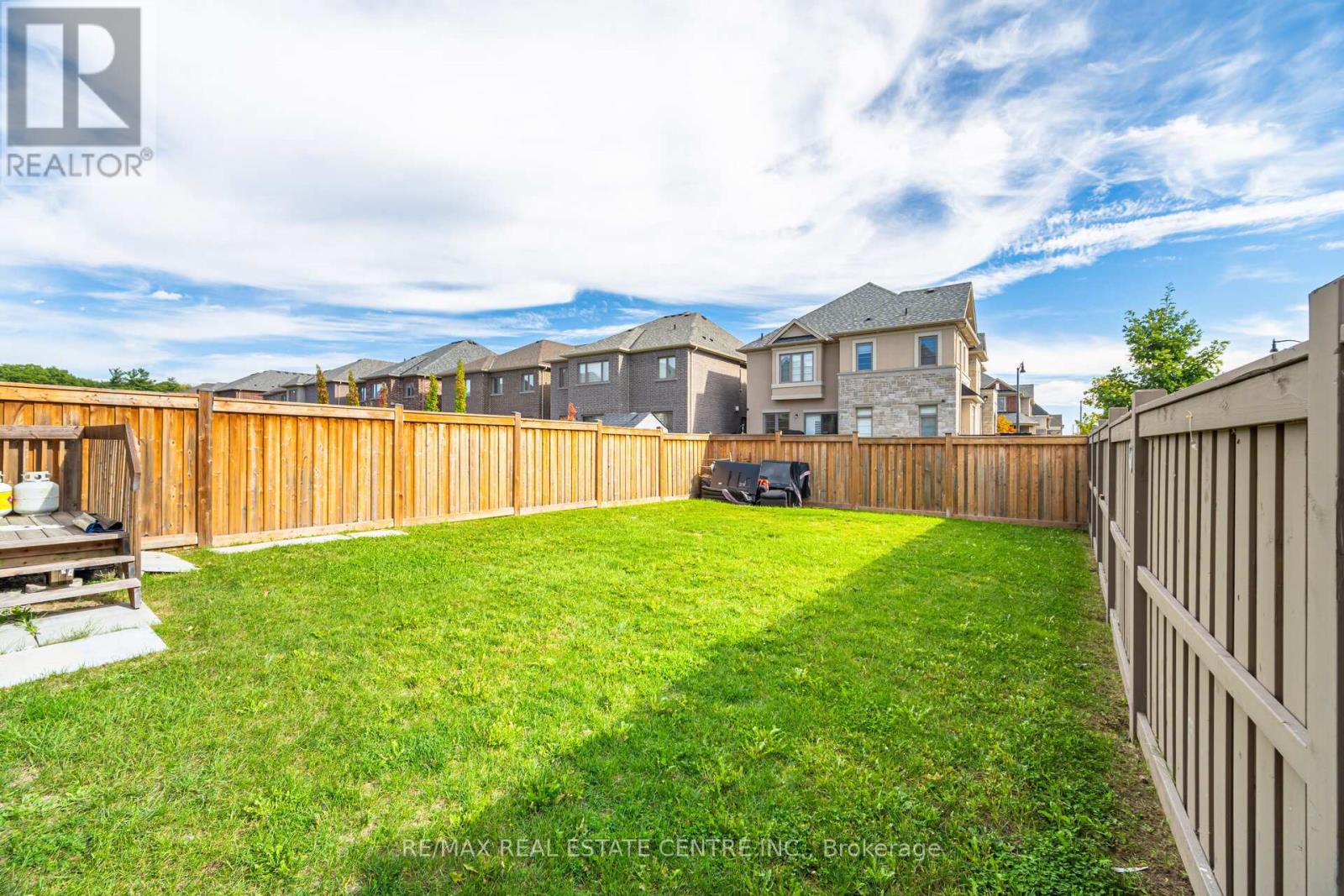 73 Brushwood Drive, Brampton, Ontario  L6Y 6J4 - Photo 38 - W12458363