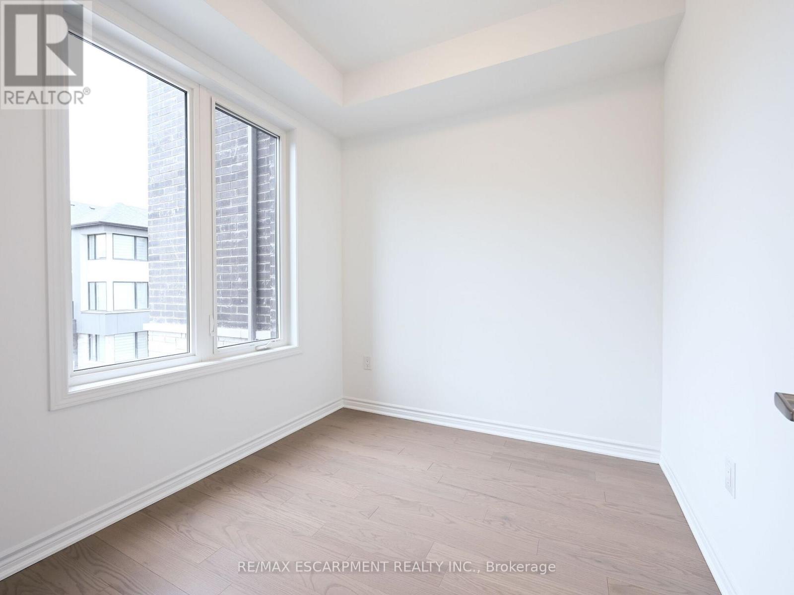 4045 Saida Street, Mississauga, Ontario  L5M 2S8 - Photo 18 - W12458367