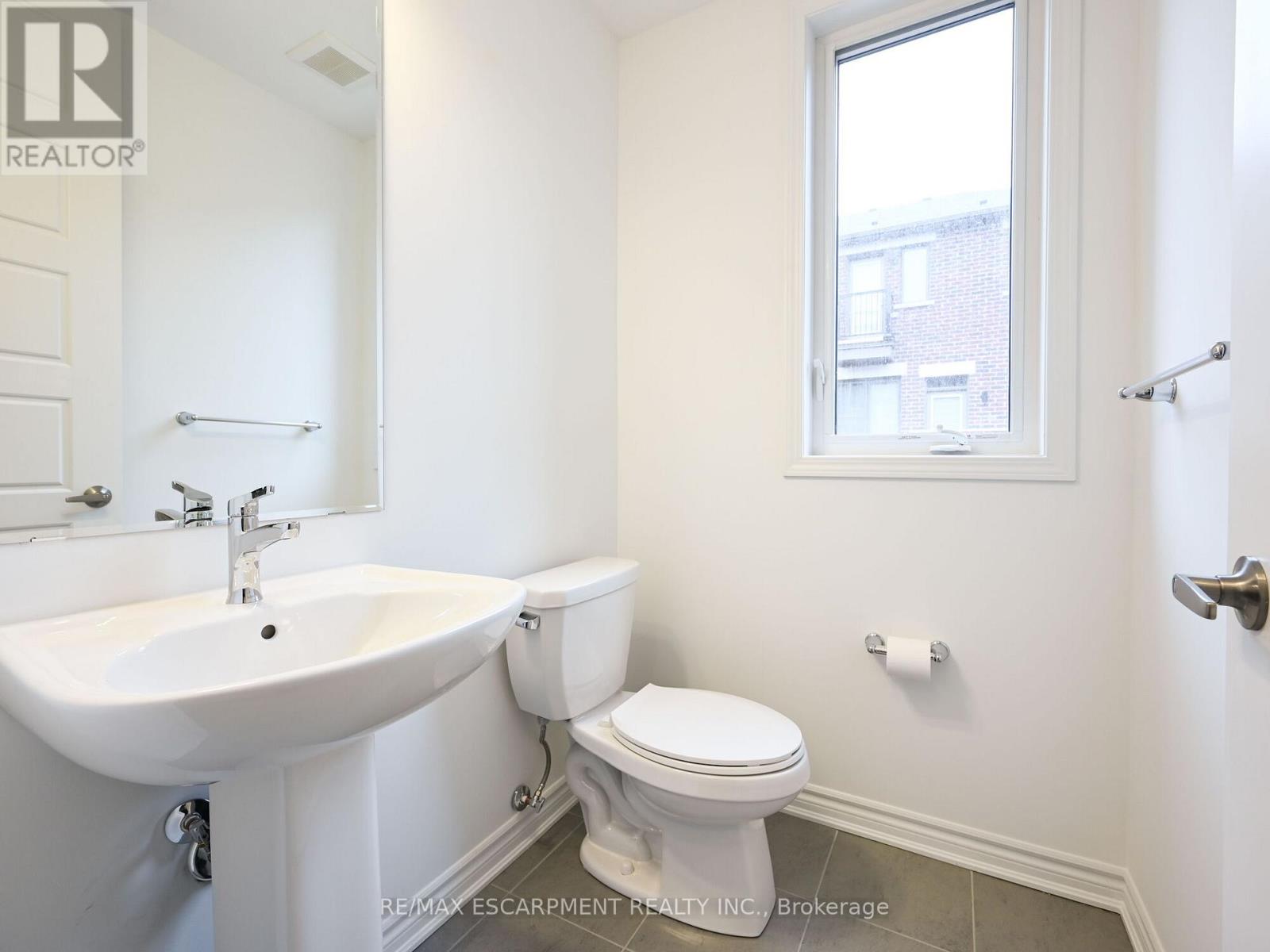 4045 Saida Street, Mississauga, Ontario  L5M 2S8 - Photo 20 - W12458367