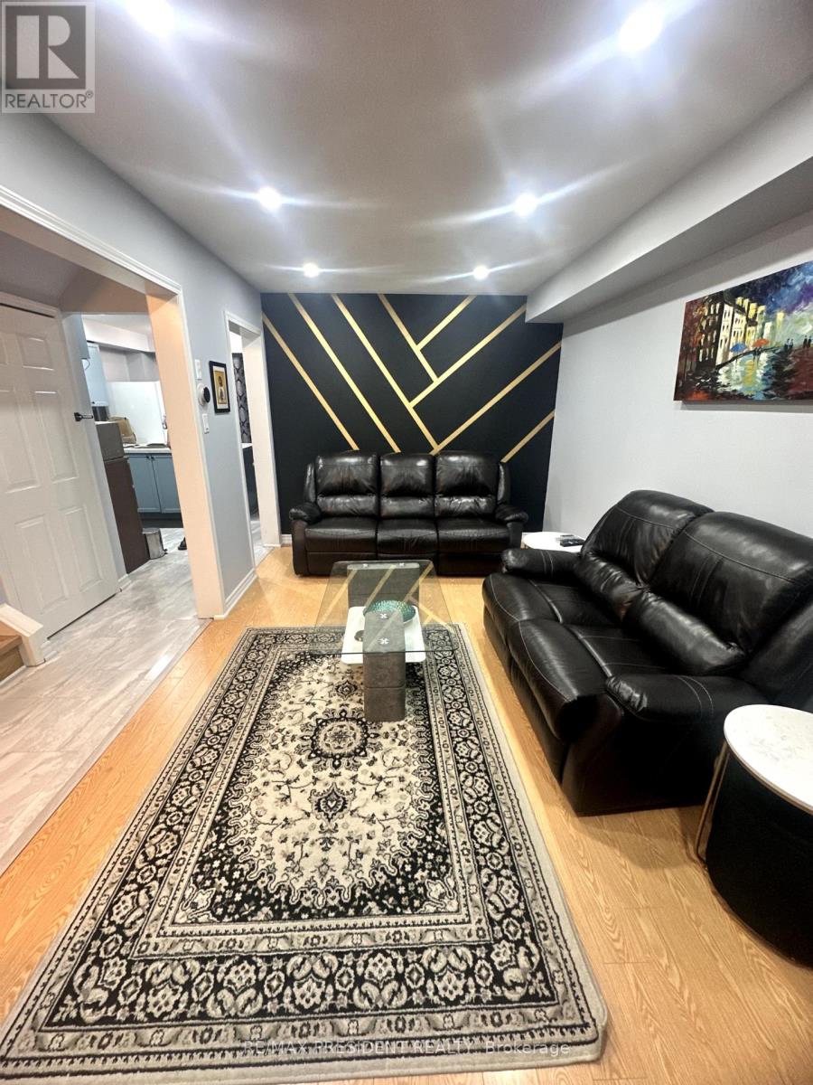 162 Albright Road, Brampton, Ontario  L6X 5E3 - Photo 4 - W12458374