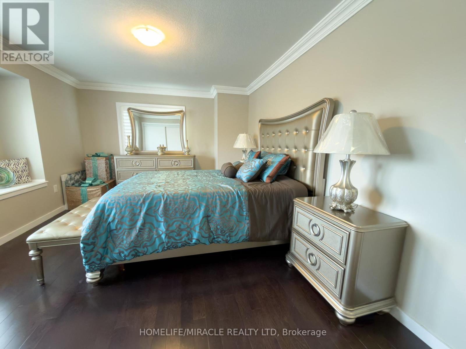 404 Queen Mary Drive, Brampton, Ontario  L7A 4K4 - Photo 31 - W12458377
