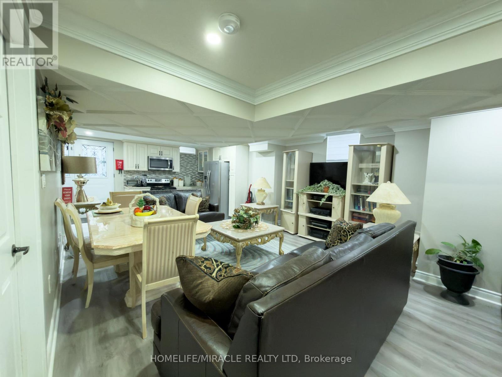404 Queen Mary Drive, Brampton, Ontario  L7A 4K4 - Photo 41 - W12458377