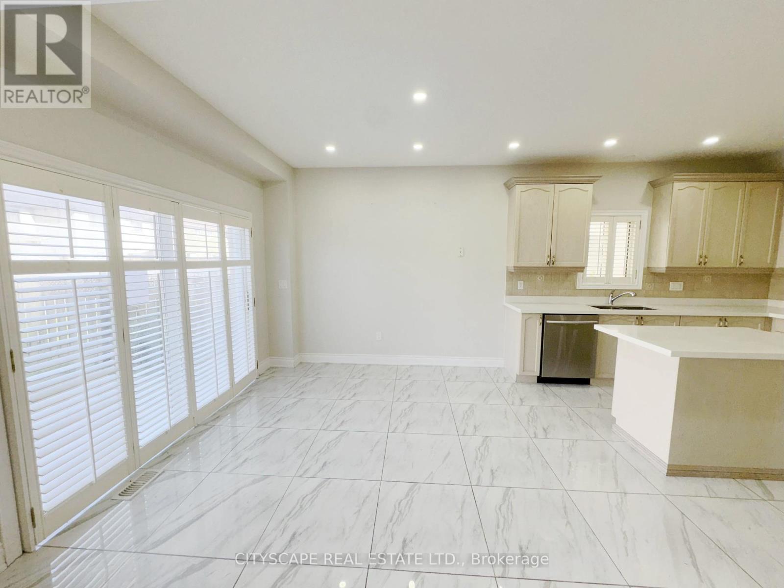 23 Brentcliff Drive, Brampton, Ontario  L7A 5E8 - Photo 13 - W12458381