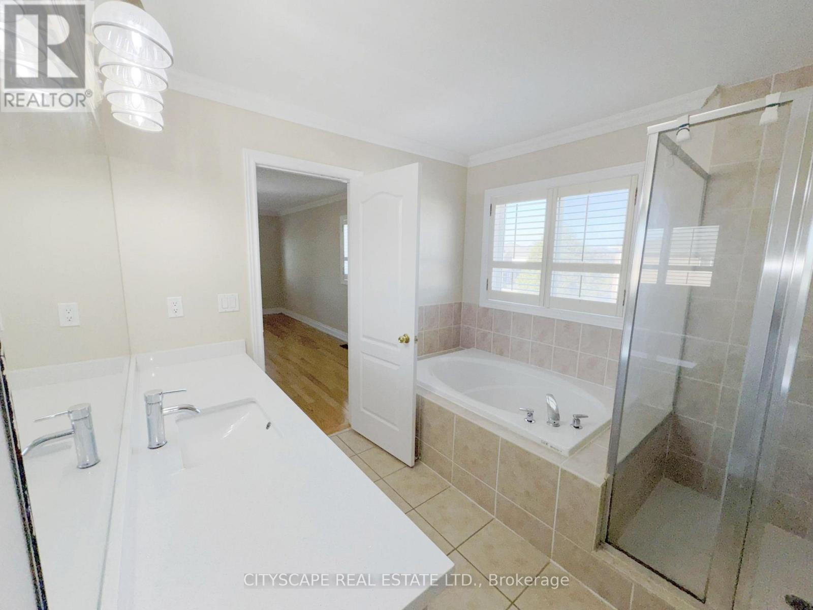 23 Brentcliff Drive, Brampton, Ontario  L7A 5E8 - Photo 24 - W12458381