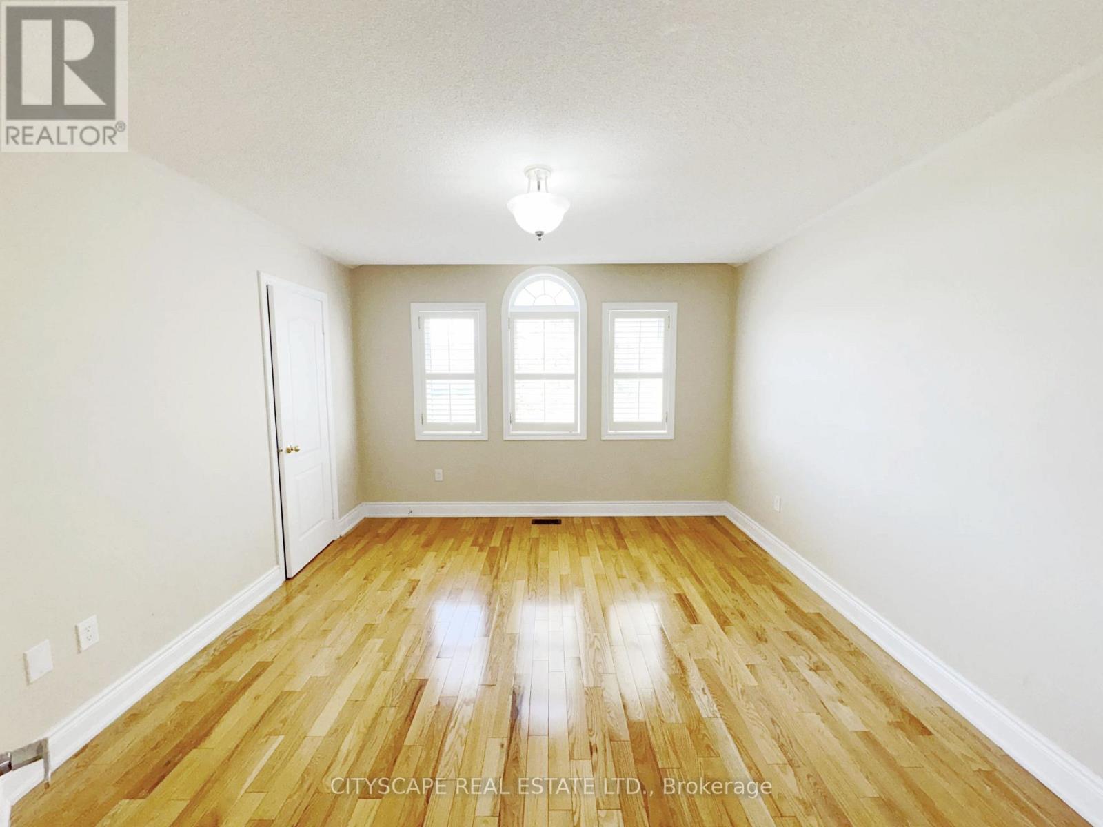 23 Brentcliff Drive, Brampton, Ontario  L7A 5E8 - Photo 33 - W12458381