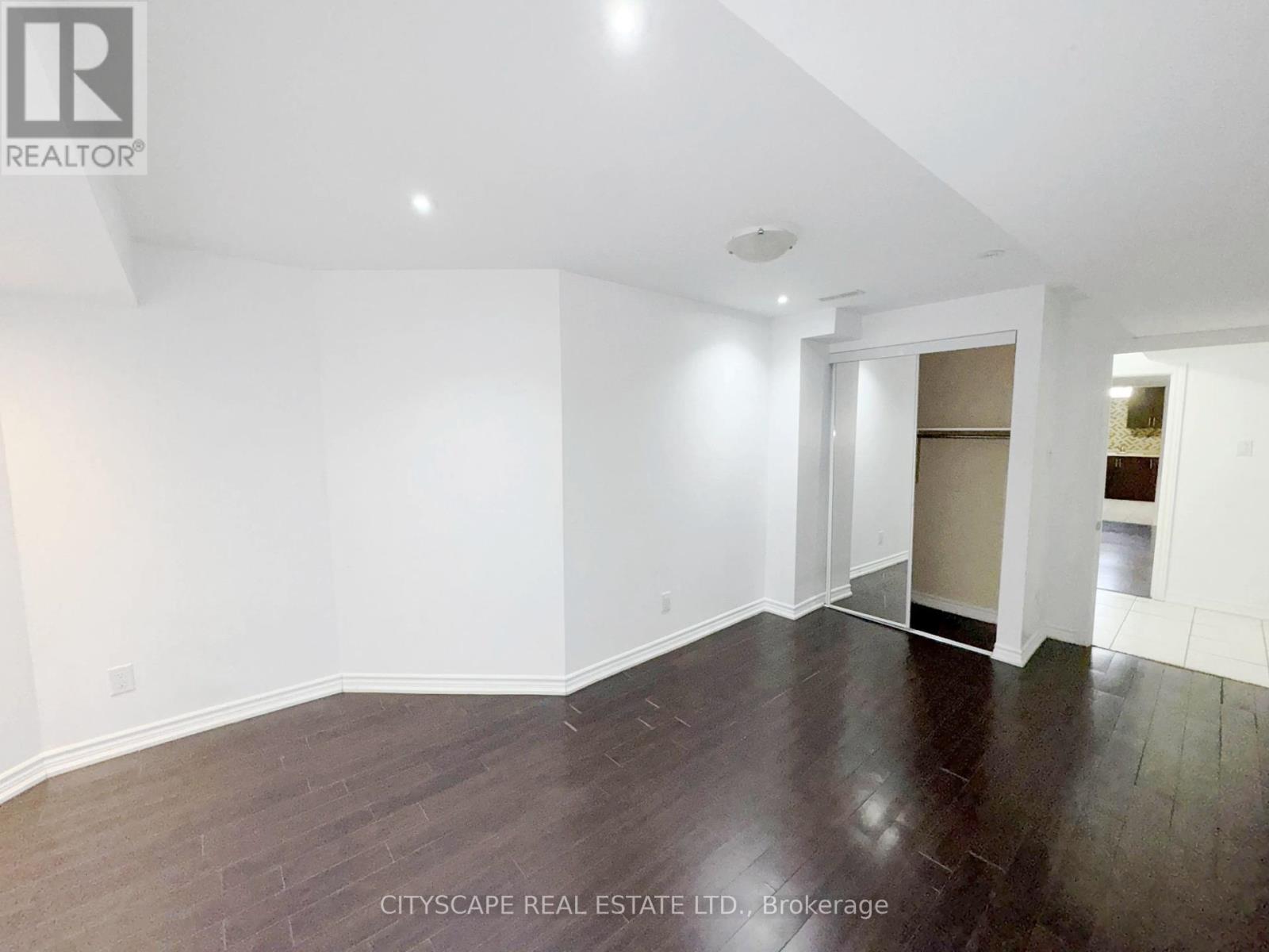 23 Brentcliff Drive, Brampton, Ontario  L7A 5E8 - Photo 37 - W12458381