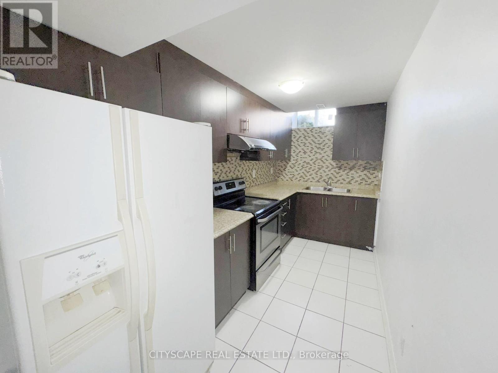 23 Brentcliff Drive, Brampton, Ontario  L7A 5E8 - Photo 40 - W12458381