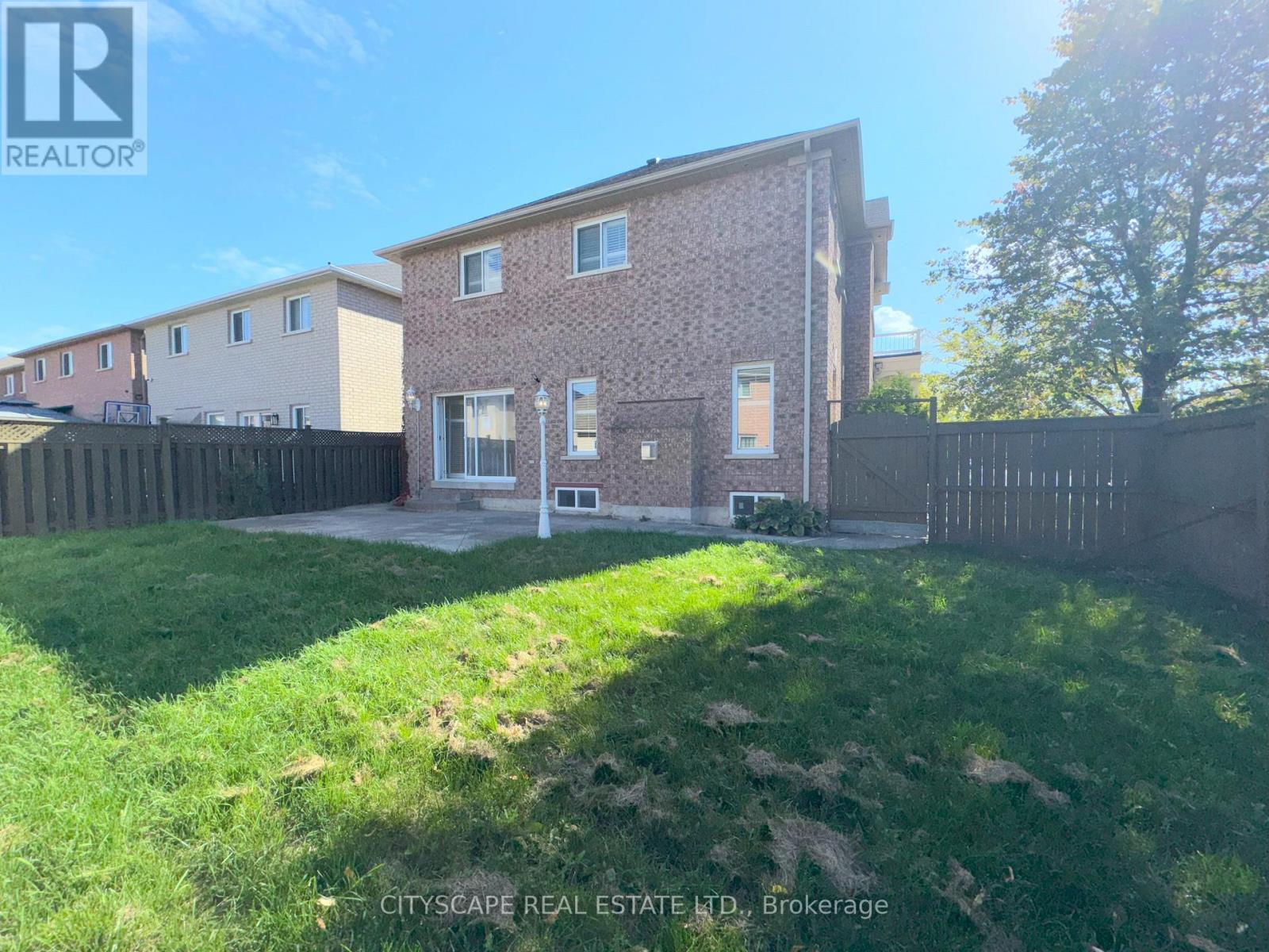 23 Brentcliff Drive, Brampton, Ontario  L7A 5E8 - Photo 49 - W12458381