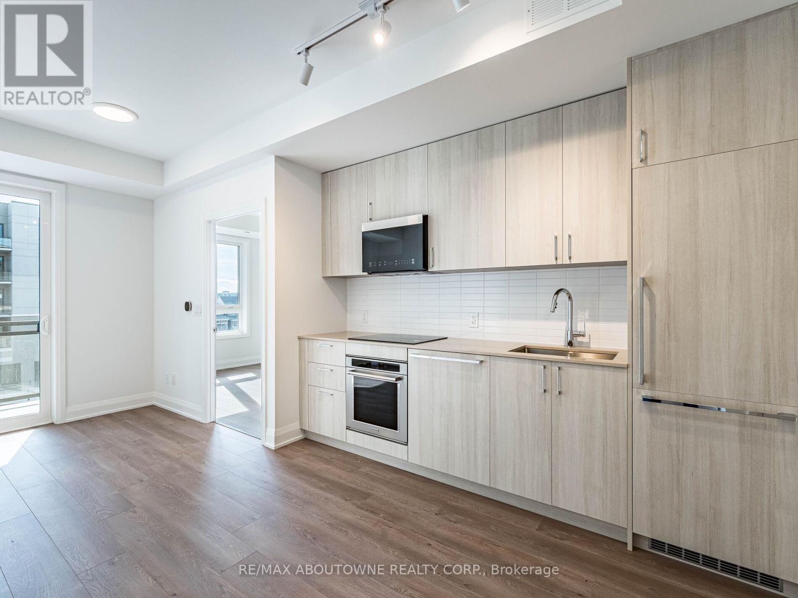 308 - 3250 Carding Mill Trail, Oakville, Ontario  L6M 1L3 - Photo 19 - W12458382