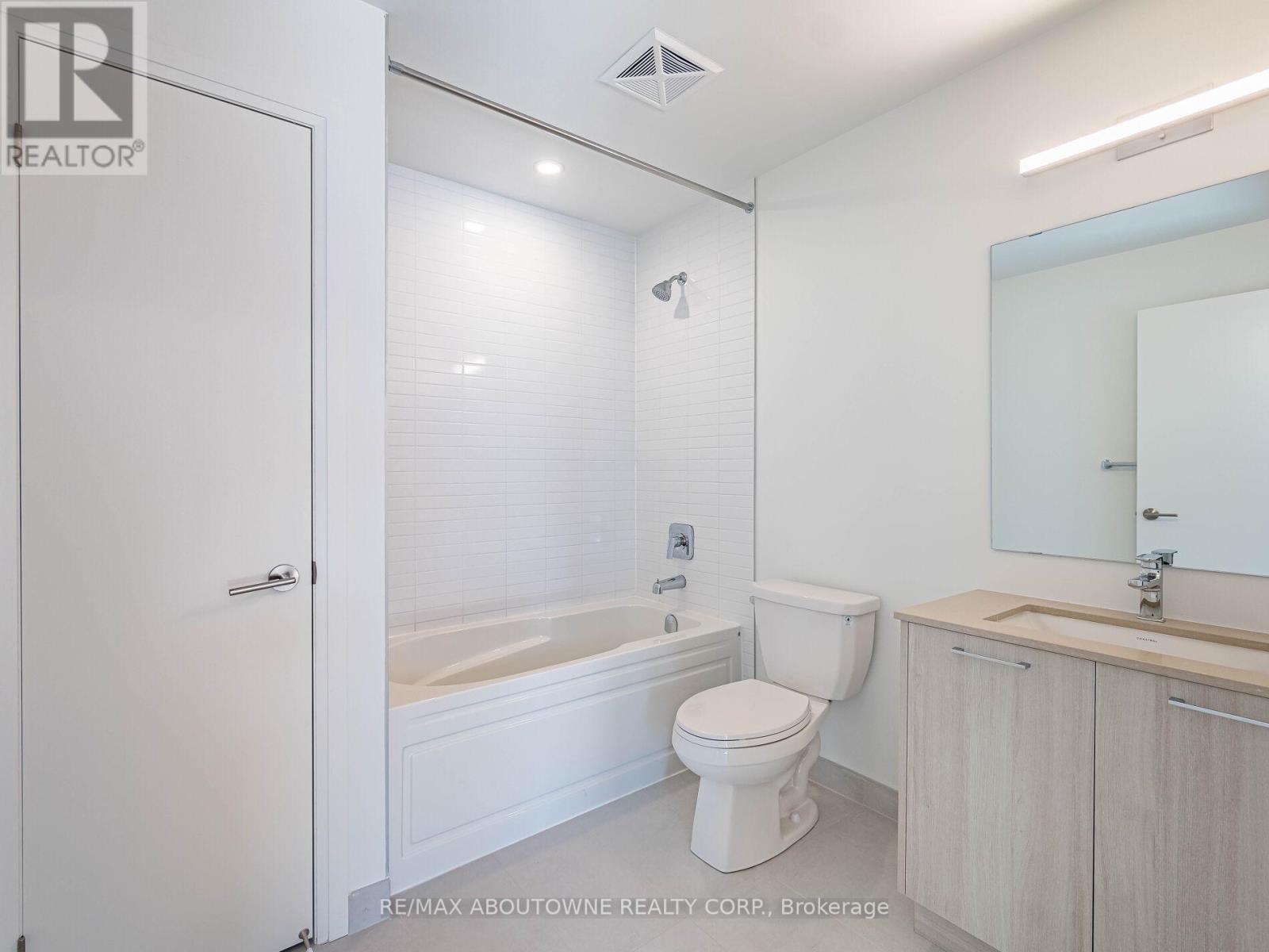 308 - 3250 Carding Mill Trail, Oakville, Ontario  L6M 1L3 - Photo 41 - W12458382