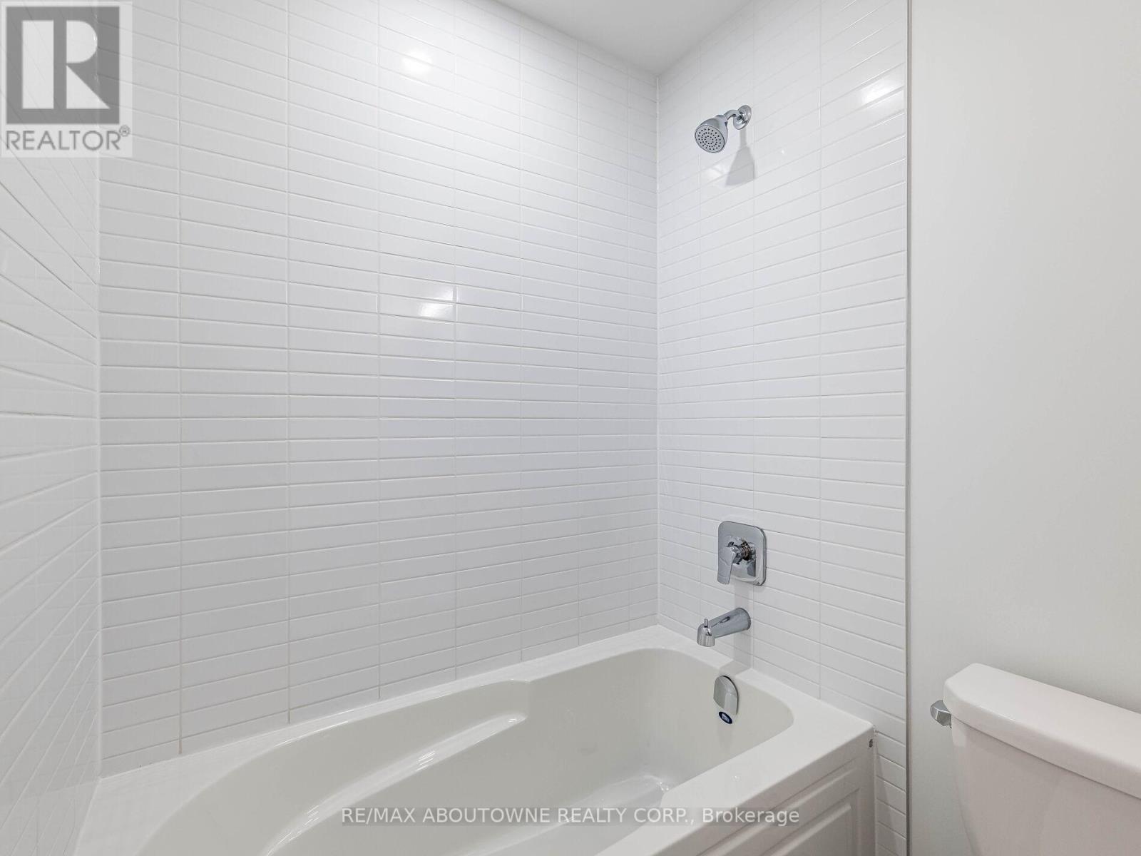308 - 3250 Carding Mill Trail, Oakville, Ontario  L6M 1L3 - Photo 42 - W12458382