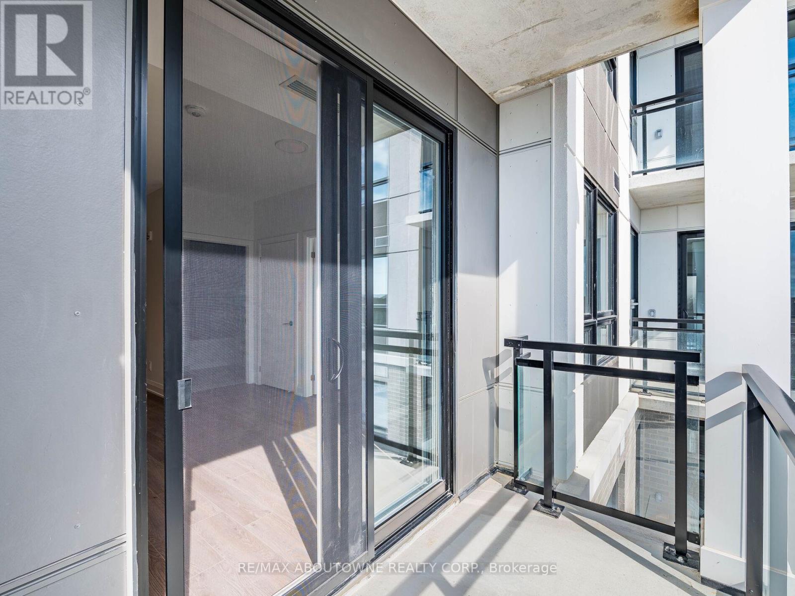 308 - 3250 Carding Mill Trail, Oakville, Ontario  L6M 1L3 - Photo 49 - W12458382