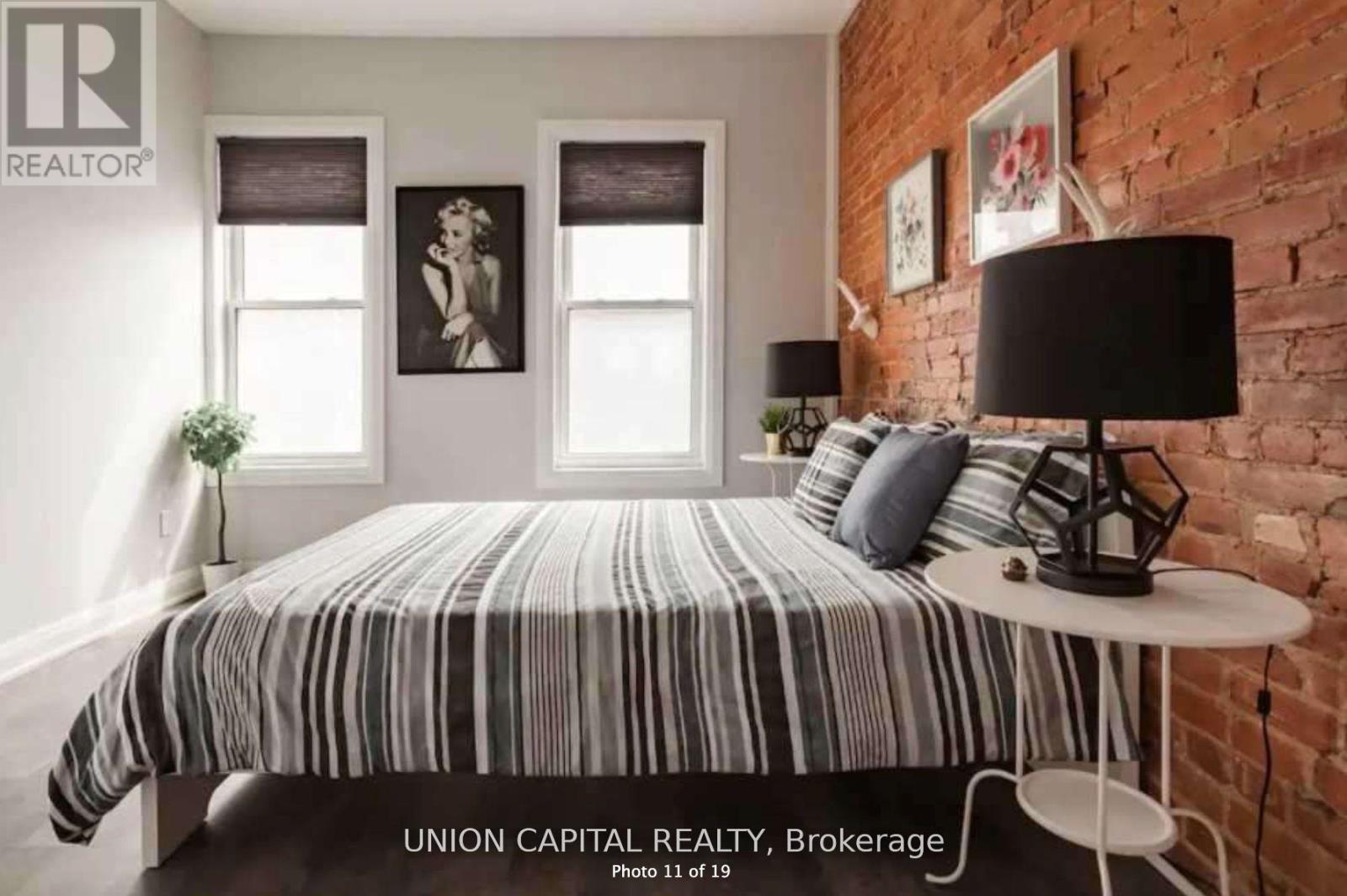 Upper - 1412 Queen Street W, Toronto, Ontario  M6K 1L9 - Photo 2 - W12458385