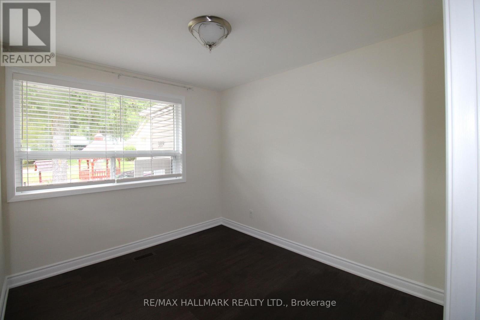 Main Fl - 389 Allgood Street, Richmond Hill, Ontario  L4C 2Z1 - Photo 12 - N12457264