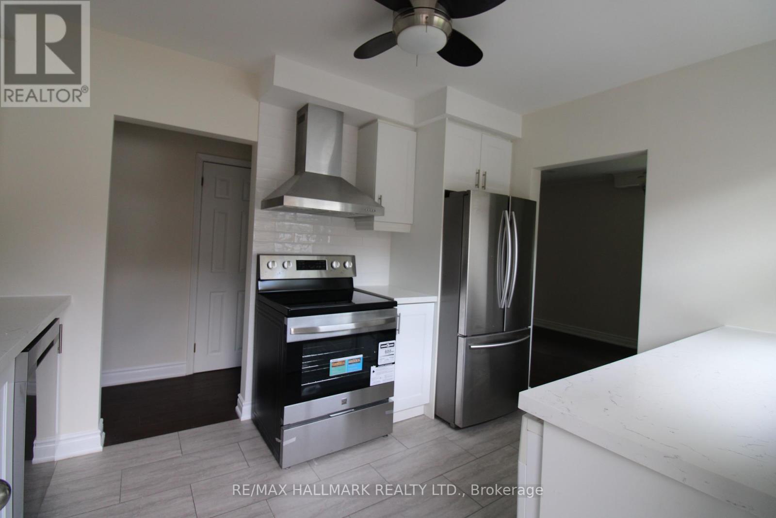 Main Fl - 389 Allgood Street, Richmond Hill, Ontario  L4C 2Z1 - Photo 9 - N12457264