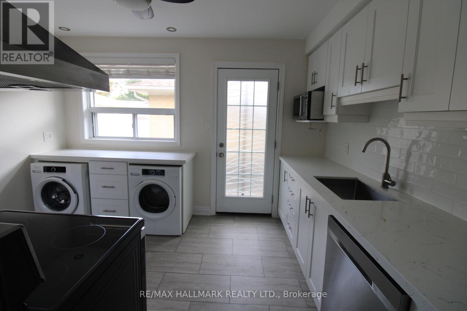 Main Fl - 389 Allgood Street, Richmond Hill, Ontario  L4C 2Z1 - Photo 11 - N12457264