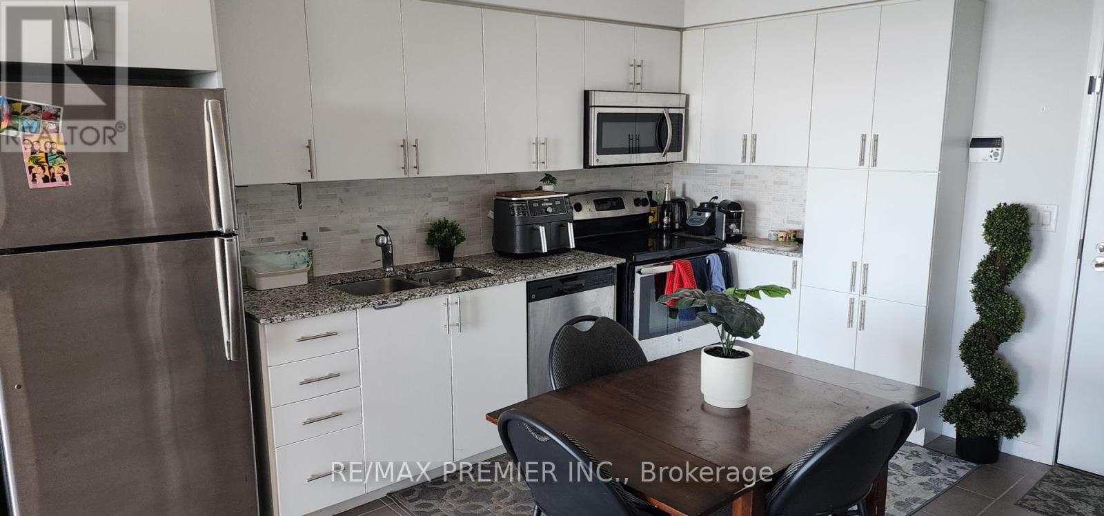 1109 - 830 Lawrence Avenue W, Toronto, Ontario  M6A 1C3 - Photo 8 - W12457290