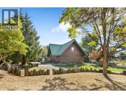 11280 RONDEAU ESTATES LINE, Morpeth, Ontario