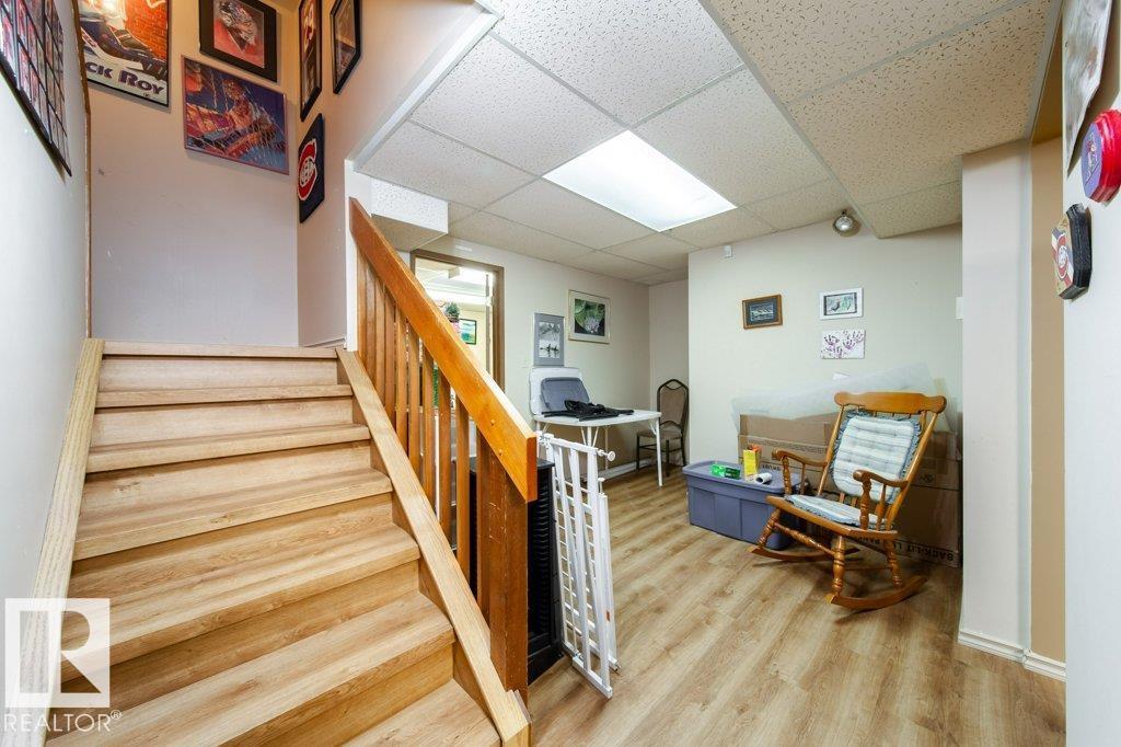 8610 152b Av Nw, Edmonton, Alberta  T5E 6H2 - Photo 19 - E4461826