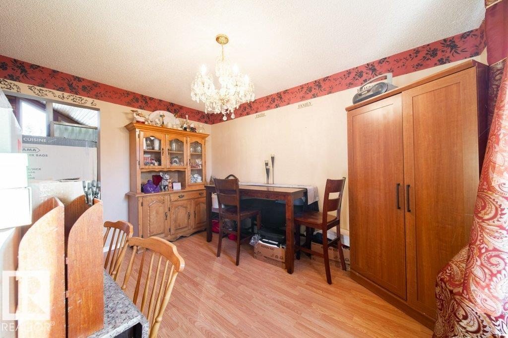 8610 152b Av Nw, Edmonton, Alberta  T5E 6H2 - Photo 4 - E4461826