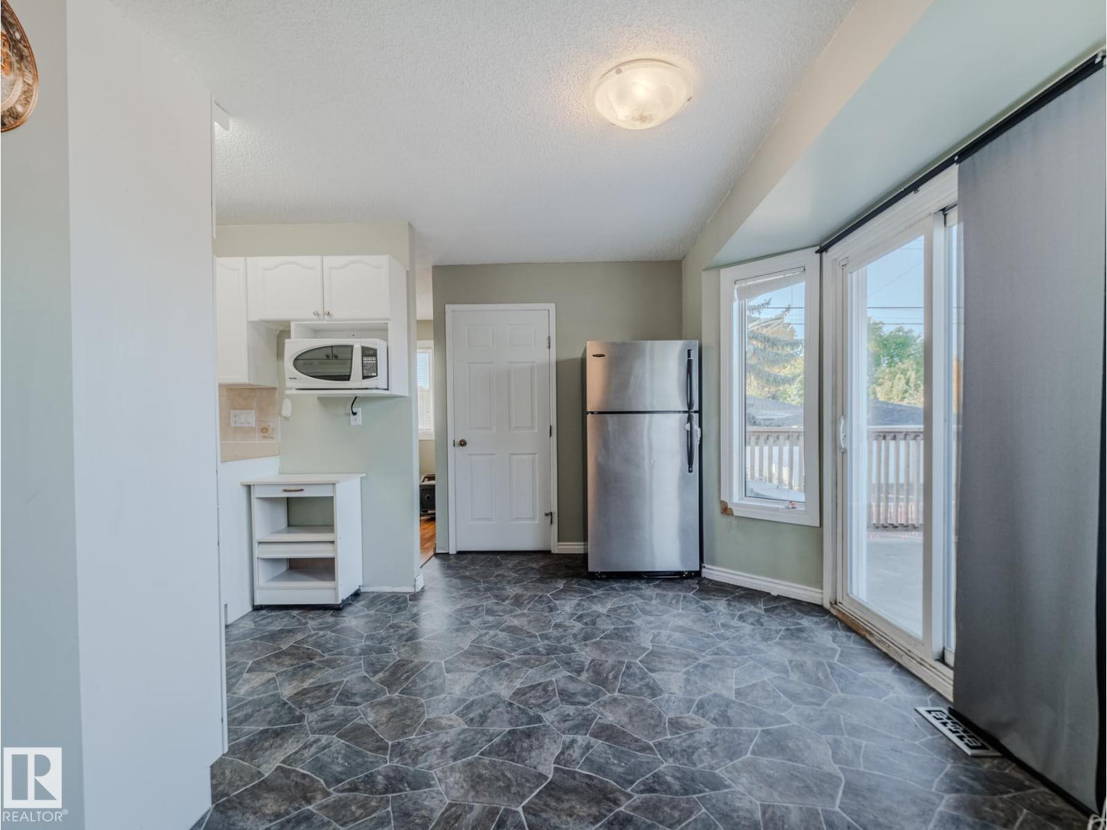 11410 46 St Nw, Edmonton, Alberta  T5W 5E4 - Photo 18 - E4461827